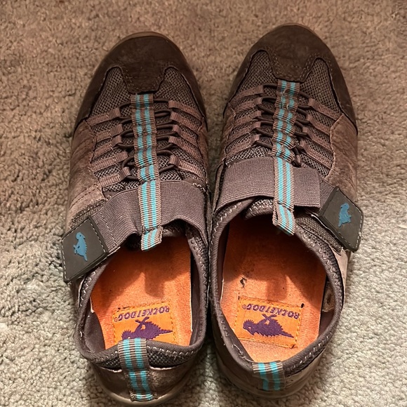 Rocket Dog Shoes Rocket Dog Velcro Shoes Poshmark